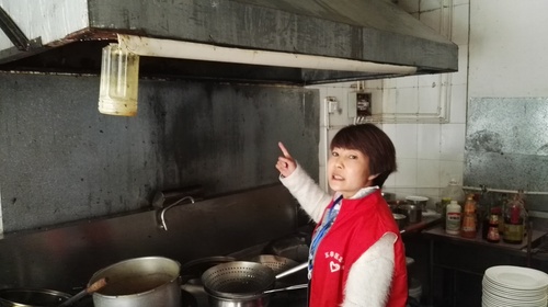 茭菱乡人口_金源乡茭瓜塘(2)