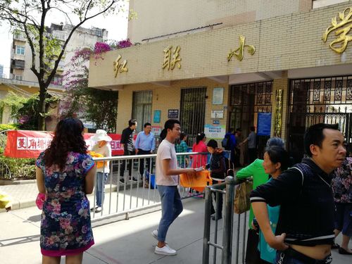 龙翔街道各社区开展“扣好人生第一粒扣子”主题教育实践活动 中国科学网www.minimouse.com.cn