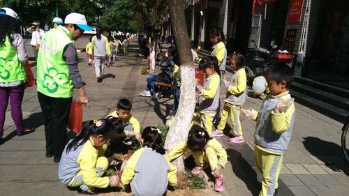 龙翔街道各社区开展“扣好人生第一粒扣子”主题教育实践活动 中国科学网www.minimouse.com.cn