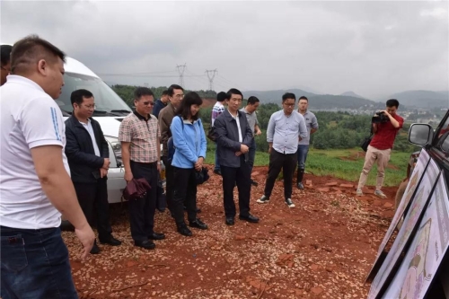 五华区政协视察区新型工业培育发展情况 中国科学网www.minimouse.com.cn