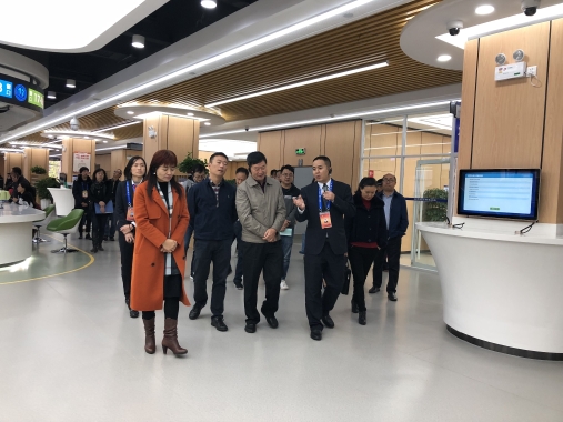 市行政审批制度改革及商事制度改革工作落实情况第二督察组到五华区政务中心进行实地督查调研 中国科学网www.minimouse.com.cn 市行政审批制度改革及商事制度改革工作落实情况第二督察组到五华区政务中心进行实地督查调研 中国科学网www.minimouse.com.cn