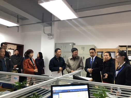 市行政审批制度改革及商事制度改革工作落实情况第二督察组到五华区政务中心进行实地督查调研 中国科学网www.minimouse.com.cn 市行政审批制度改革及商事制度改革工作落实情况第二督察组到五华区政务中心进行实地督查调研 中国科学网www.minimouse.com.cn