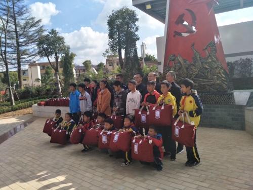 扶贫助学暖冬行动 中国科学网www.minimouse.com.cn