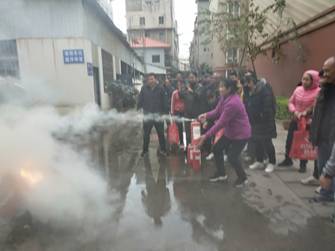 红云街道办处开展“城中村”消防演练 中国科学网www.minimouse.com.cn 红云街道办处开展“城中村”消防演练 中国科学网www.minimouse.com.cn