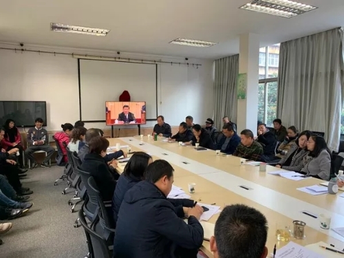 五华区干部群众收看庆祝改革开放40周年大会 备受鼓舞 中国科学网www.minimouse.com.cn