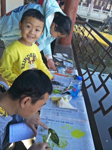 五华区少儿昆虫科普基地举行新年科技节大型亲子科普活动 中国科学网www.minimouse.com.cn