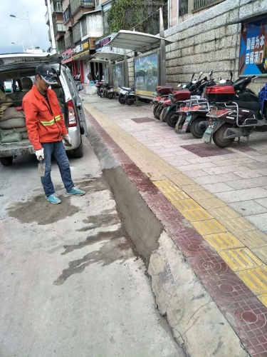 抓好节前维护工作  保障道路平整安全 中国科学网www.minimouse.com.cn