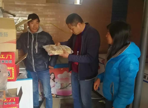 红云街道办事处开展春节前夕食品安全检查 中国科学网www.minimouse.com.cn