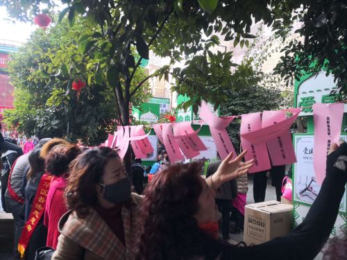 民族团结一家亲、浓味浓情迎新春 中国科学网www.minimouse.com.cn 民族团结一家亲、浓味浓情迎新春 中国科学网www.minimouse.com.cn