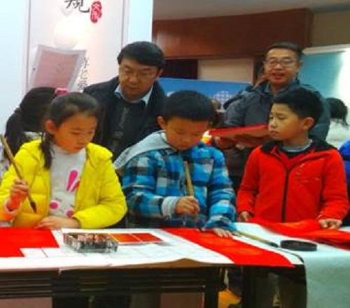 莲华街道办事处开展好家风儿童书画展活动 中国科学网www.minimouse.com.cn