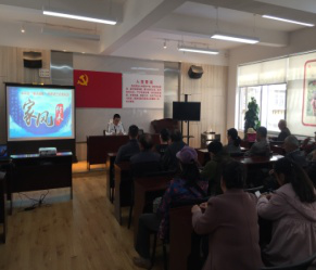 注重家风家教    “最美家庭”巡讲进社区 中国科学网www.minimouse.com.cn