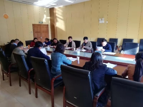五华区老干部工作领导小组会专题学习传达全国老干部局长会议和省、市离退休干部工作会议精神 中国科学网www.minimouse.com.cn