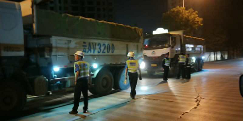 莲华街道开展高压整治渣土运输,加强大气污染防控工作 中国科学网www.minimouse.com.cn