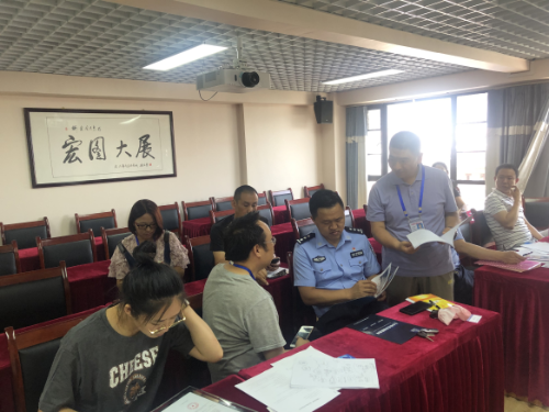 五华区打传办、公安局五华分局经侦大队、区金融办、莲华街道办事处、区市场监管局莲华监管所联合开展“集中打击传销综合整治行动” 中国科学网www.minimouse.com.cn