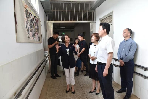 代区长王秀江率队开展“六一”节前走访慰问 中国科学网www.minimouse.com.cn