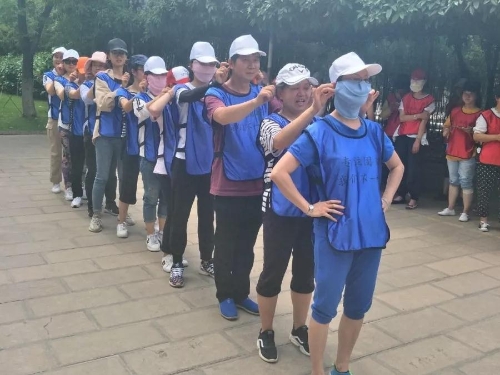 红云街道主题培训“幸福红云奔心路，团结协作筑希望” 中国科学网www.minimouse.com.cn