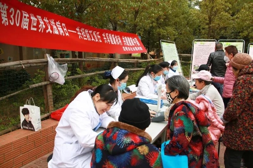 文明风采巡展 | 用大爱浇开文明之花 中国科学网www.minimouse.com.cn