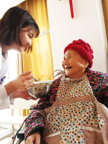 文明风采巡展 | 用大爱浇开文明之花 中国科学网www.minimouse.com.cn