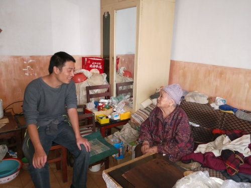 龙翔街道“八一”前夕走访慰问优抚对象 中国科学网www.minimouse.com.cn