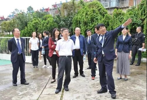 区领导教师节前走访慰问教育工作者 中国科学网www.minimouse.com.cn