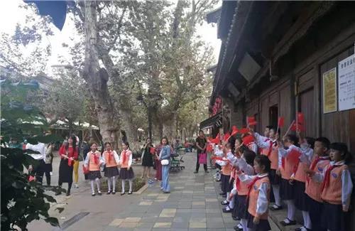 五华区举行“我的老乡是聂耳”迎国庆快闪活动 中国科学网www.minimouse.com.cn