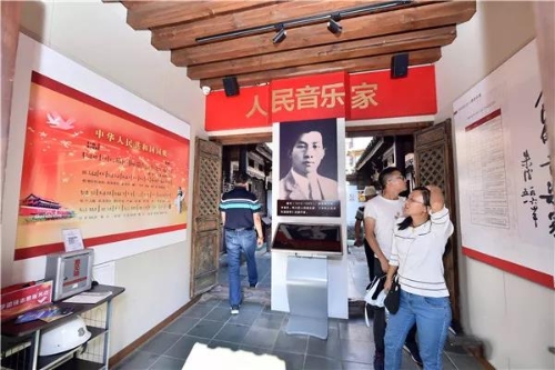 感受昆明历史文化底蕴 外地游客钟意翠湖周边游 中国科学网www.minimouse.com.cn