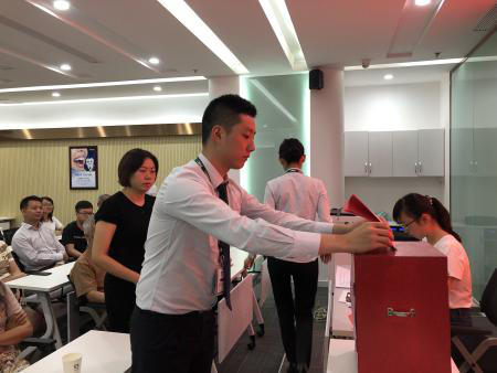 顺城社区第六届居民委员会补选选举大会 中国科学网www.minimouse.com.cn
