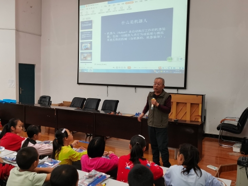 五华区科协开展2019年五华区“科技进校园”活动 中国科学网www.minimouse.com.cn