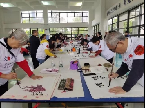 五华人为祖国“献礼70周年”做的那些事儿 中国科学网www.minimouse.com.cn