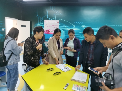 临沧市科协到五华区科普中国“校园e站”示范点考察学习 中国科学网www.minimouse.com.cn