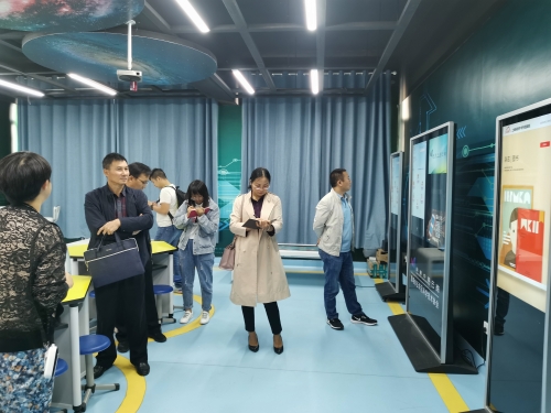 临沧市科协到五华区科普中国“校园e站”示范点考察学习 中国科学网www.minimouse.com.cn