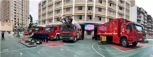 零距离体验消防，这次粉丝见面会有点燃 中国科学网www.minimouse.com.cn