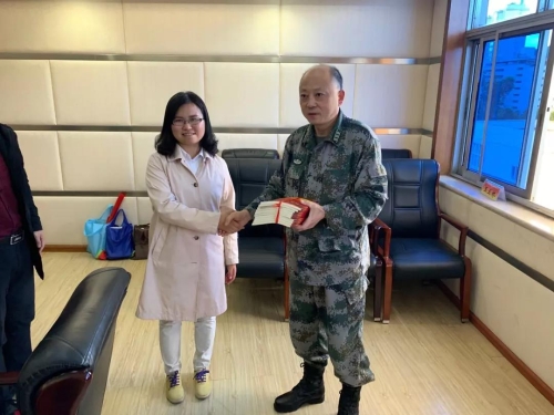 送法进军营 普法入人心 中国科学网www.minimouse.com.cn