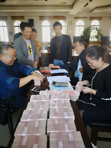 五华区劳动保障监察大队帮助农民工拿到150万元辛苦钱 中国科学网www.minimouse.com.cn