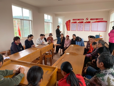 区农业农村局邀请省农科院果树专家到 白泥塘小组指导秋冬季果树管护工作 中国科学网www.minimouse.com.cn