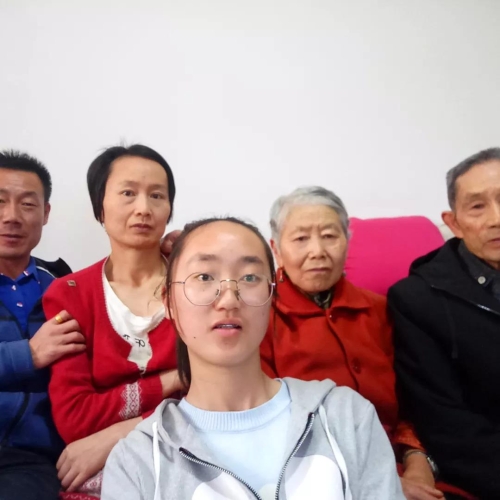 五华区11个家庭入选2019年昆明市“最美家庭”评选，快来看看有您认识的吗？ 中国科学网www.minimouse.com.cn