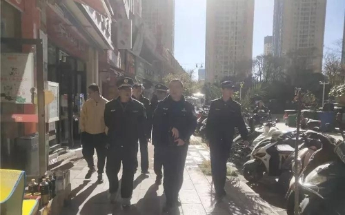 红云街道城管执法中队积极开展“平安夜、圣诞节”及元旦节节前专项综合整治 中国科学网www.minimouse.com.cn