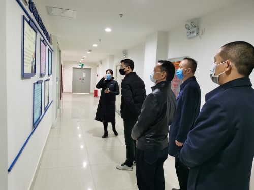 市政务服务管理局领导到五华区政务服务中心检查指导工作 中国科学网www.minimouse.com.cn