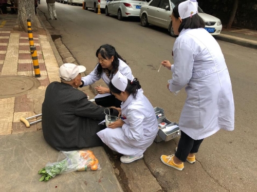 致敬雷锋 五华志愿者的光与热 中国科学网www.minimouse.com.cn