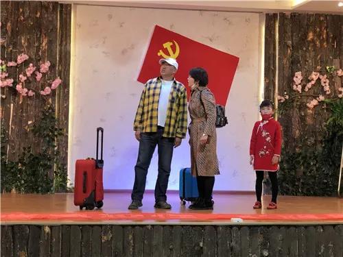 五华白族群众用花灯唱出安置酒店战疫故事 中国科学网www.minimouse.com.cn