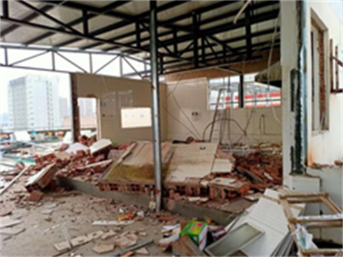 拆除违章建筑，遏制私搭乱建的不正之风 中国科学网www.minimouse.com.cn