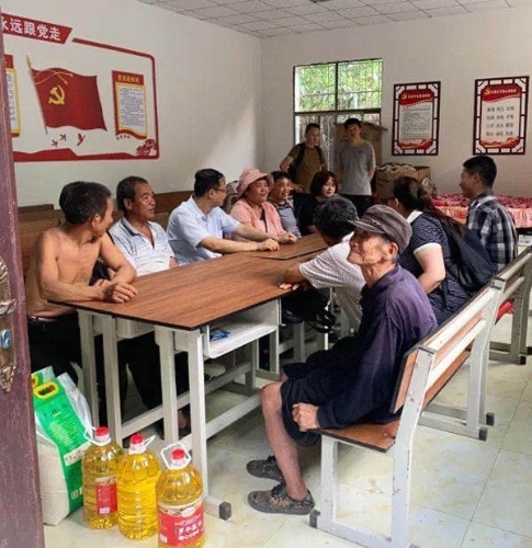 李伊部长带领“大统战”系统到禄劝县乌东德镇开展扶贫遍访工作 中国科学网www.minimouse.com.cn 李伊部长带领“大统战”系统到禄劝县乌东德镇开展扶贫遍访工作 中国科学网www.minimouse.com.cn