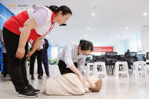 五华区红十字会在融创服务开展世界献血者日及应急救护宣传培训活动 中国科学网www.minimouse.com.cn