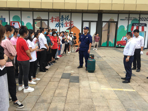 开展商场消防安全培训演练活动 中国科学网www.minimouse.com.cn