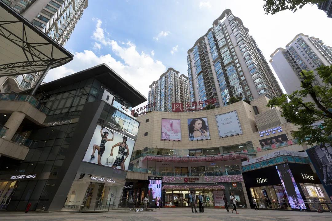 五华区南屏街被商务部确定为第二批步行街改造升级试点