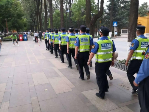 致敬城市守护者！华山街道的那抹“城管蓝” 中国科学网www.minimouse.com.cn