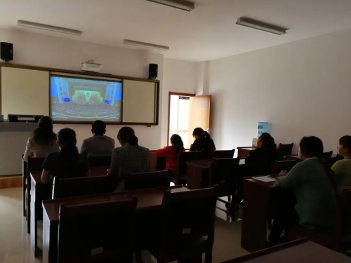 五华区各单位收听收看全国抗击新冠肺炎疫情表彰大会 中国科学网www.minimouse.com.cn