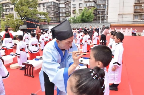 “源起文庙，传承经典”2020年昆明文庙传统文化节开幕 中国科学网www.minimouse.com.cn