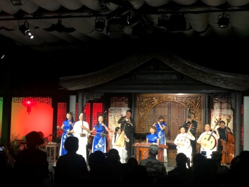 情满月圆•情暖莲华 —— 莲华街道举办迎中秋.庆国庆文化活动 中国科学网www.minimouse.com.cn