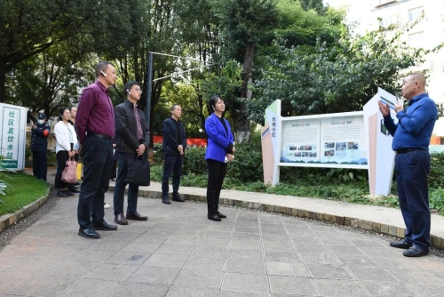 梁崑率队调研龙翔、莲华、红云街道 中国科学网www.minimouse.com.cn 梁崑率队调研龙翔、莲华、红云街道 中国科学网www.minimouse.com.cn